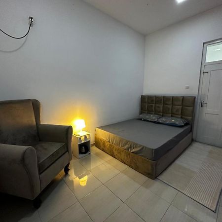 Spacious Eco Guest House Colombo ศรีชยวรรธนปุระโกฏเฏ ภายนอก รูปภาพ